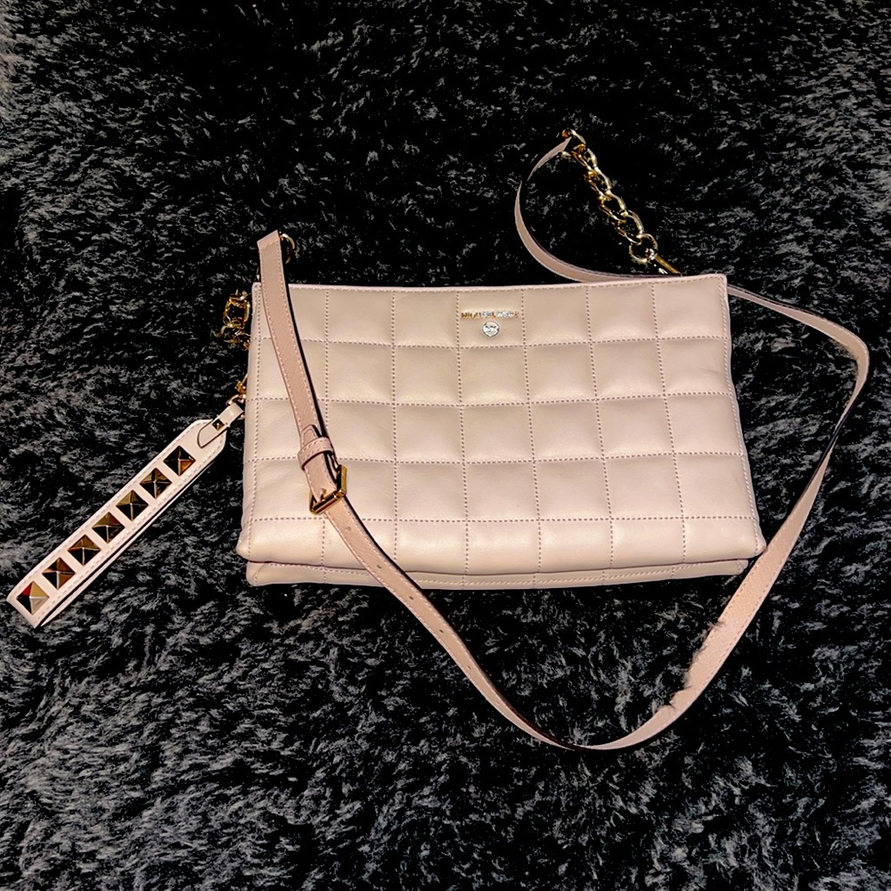 Authentic Michael Kors Puffer Clutch/Crossbody